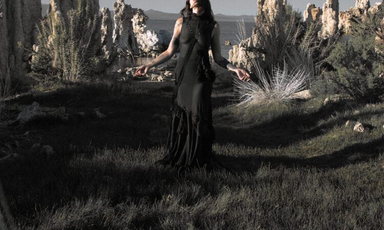 The Dark (LP) – Chelsea Wolfe
